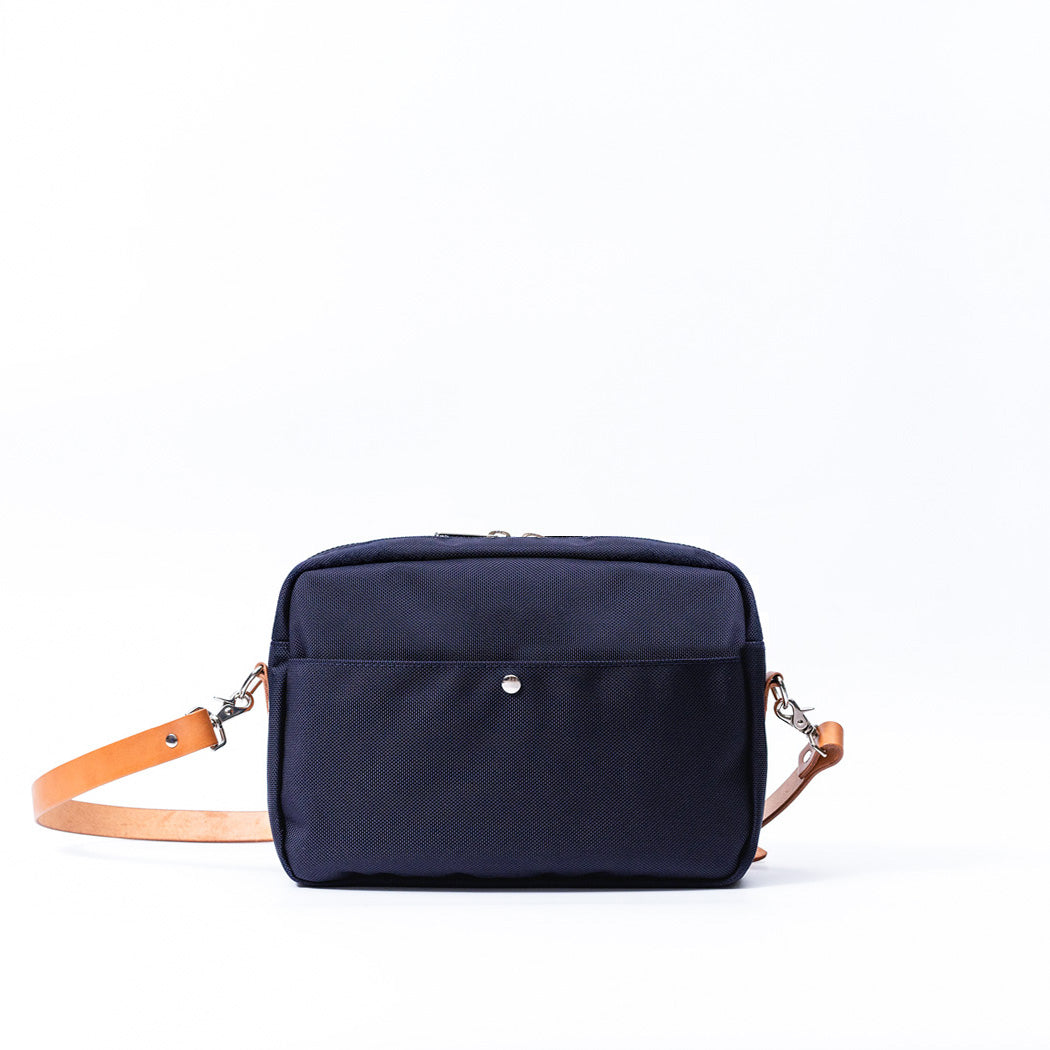 ショルダーバッグ M