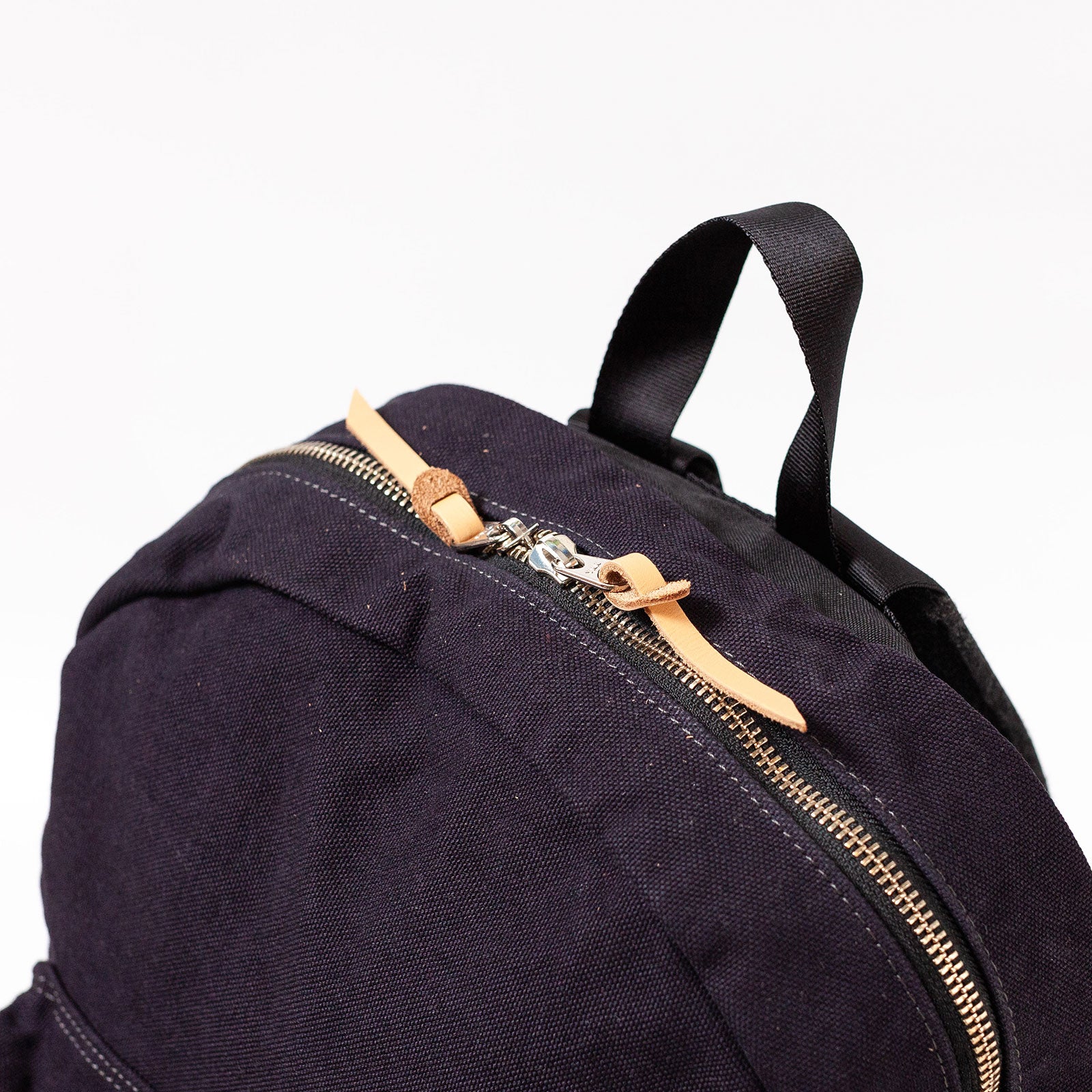 ガーメントダイ リュック M