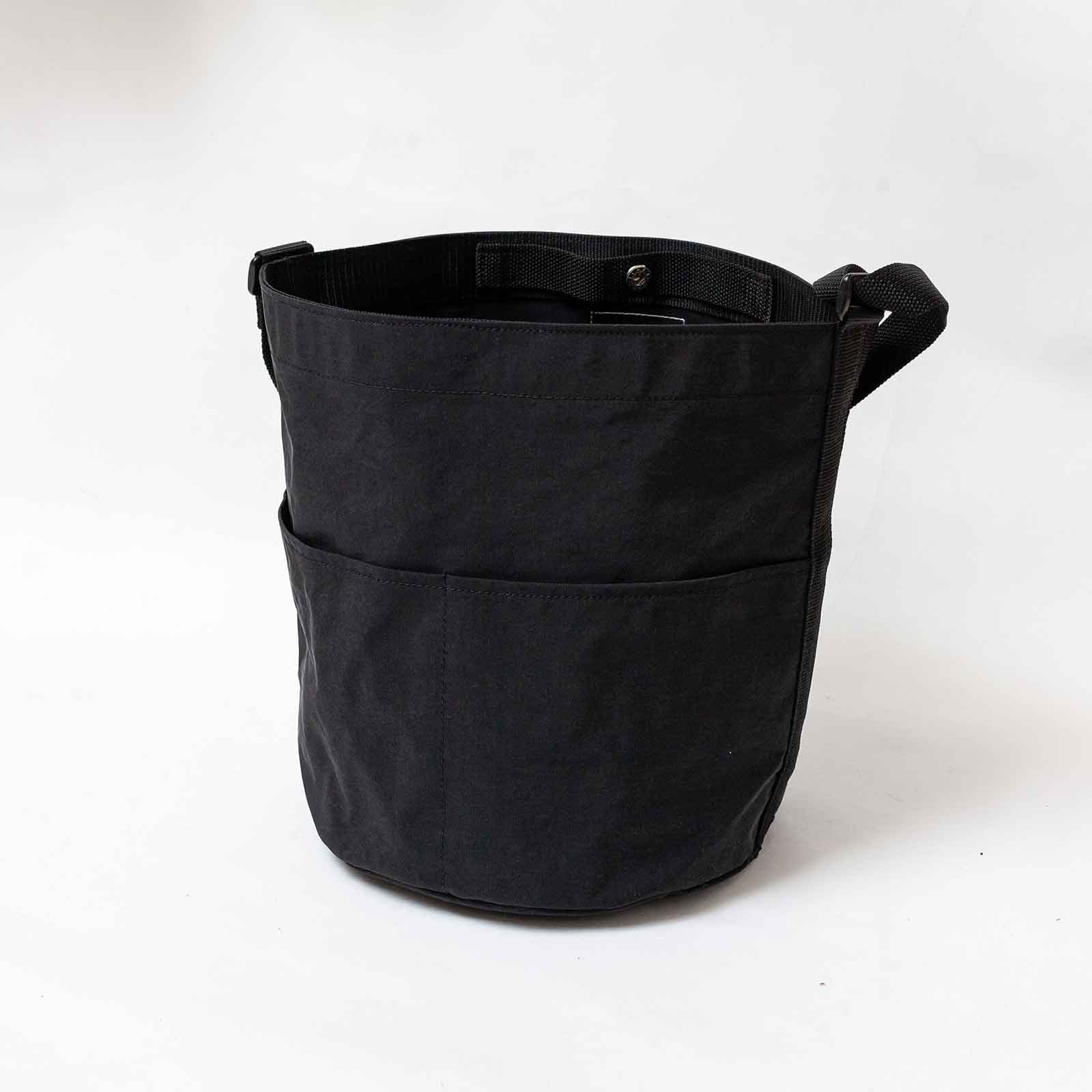 バケットショルダーバッグ
