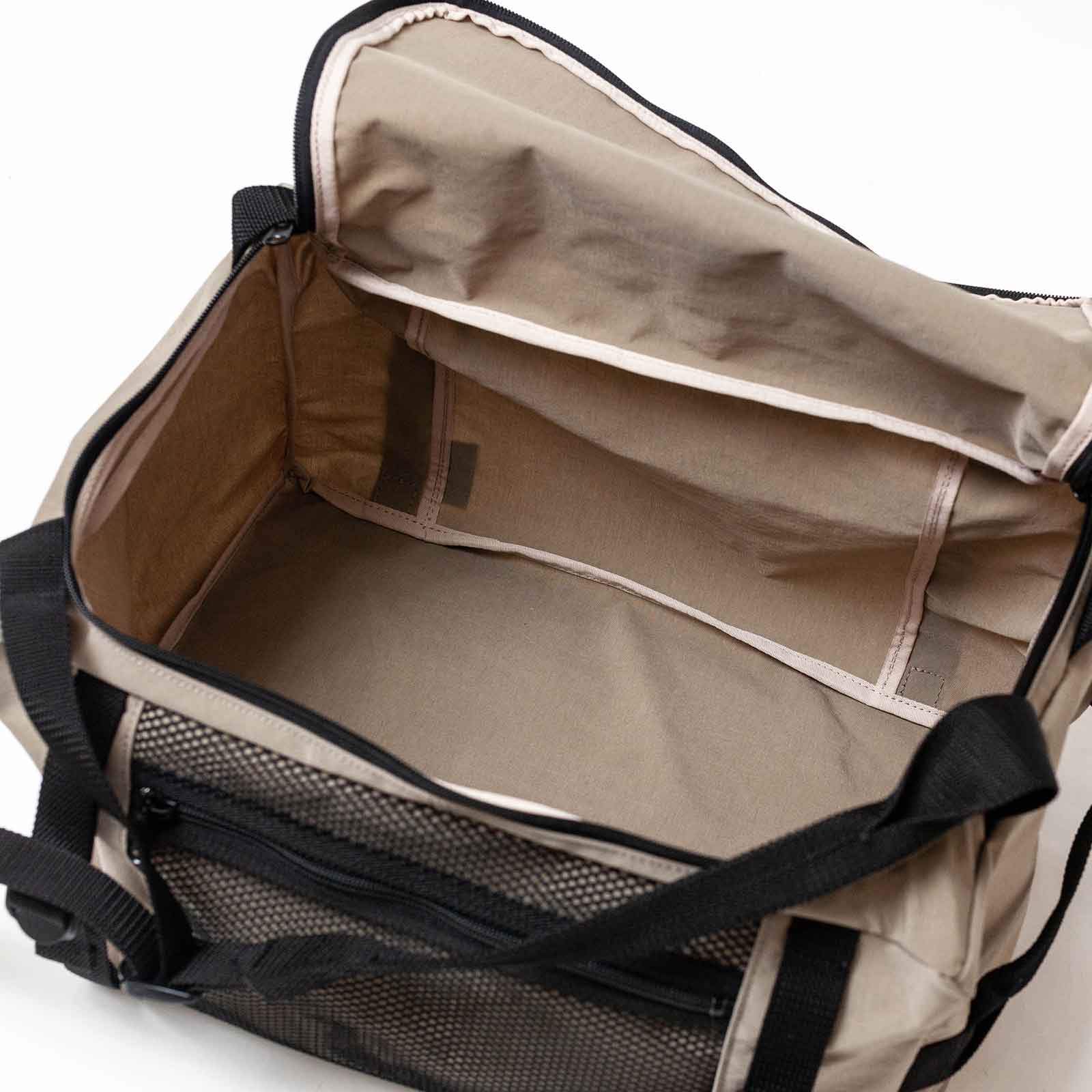 ダッフルリュック