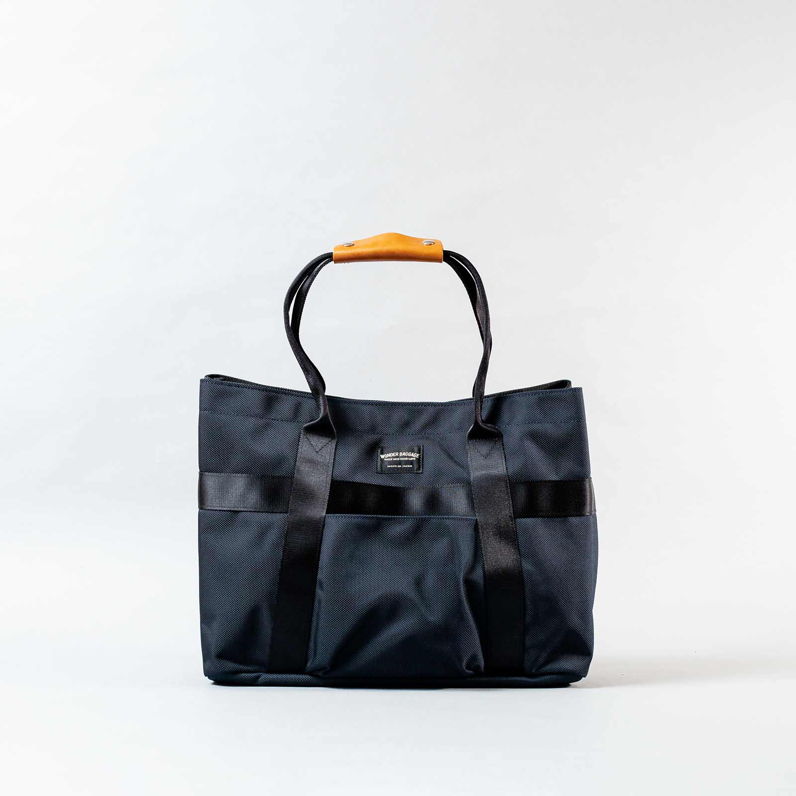 LIGHT TOTE