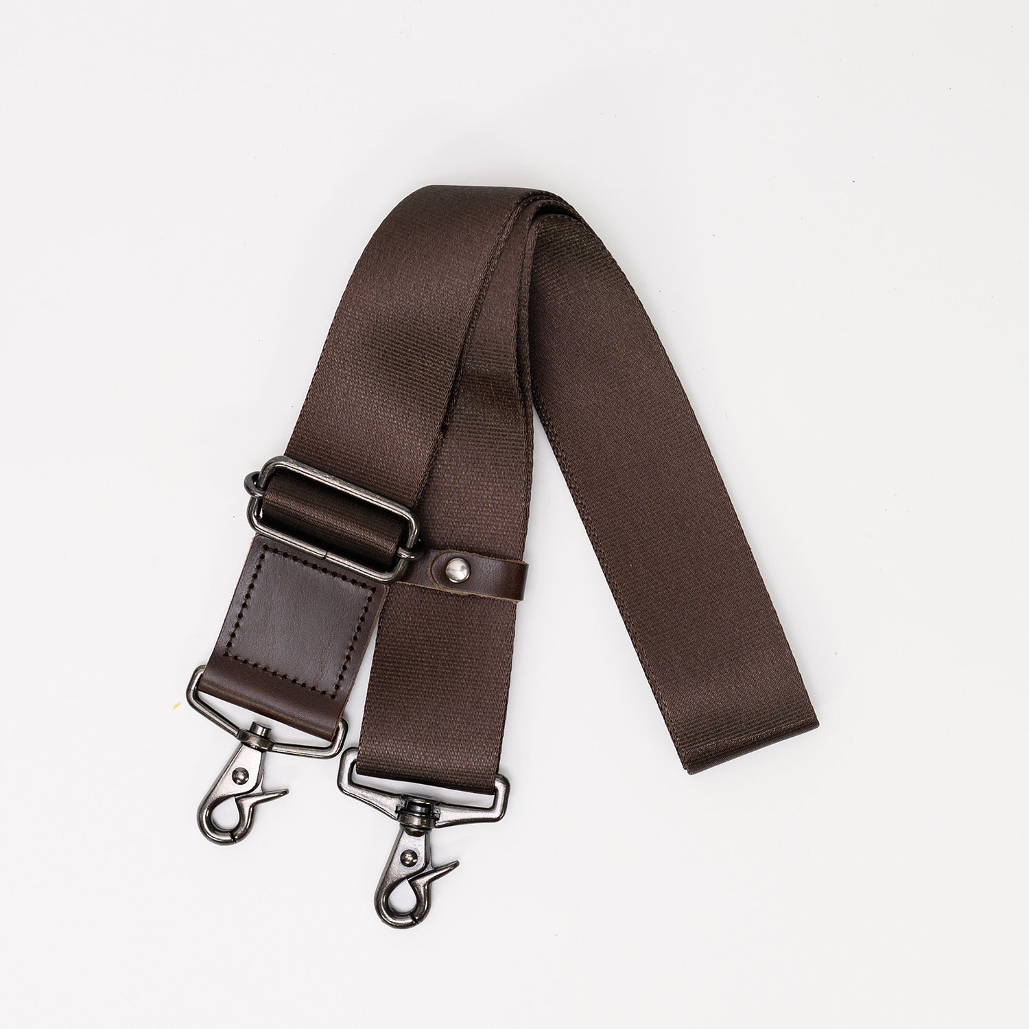 ■美品　OUR PC＆タブレット用バッグ　ナイロンショルダーベルト PC＆タブレット用バッグ – OURHOME