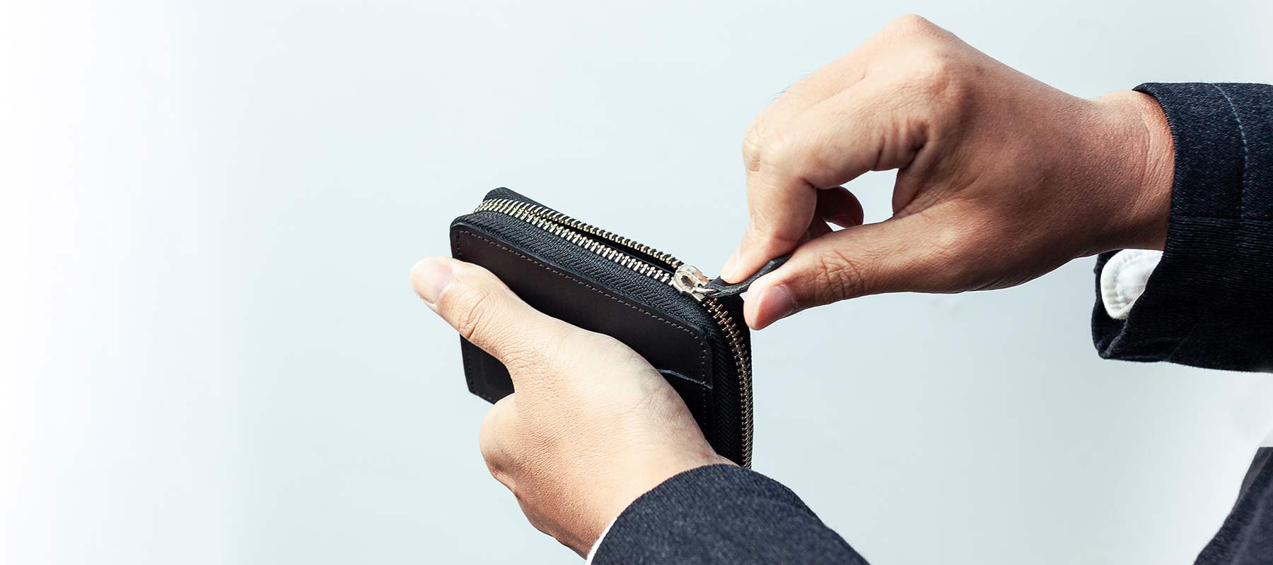 ★新品同等★GANZO ブッテーロレザー ラウンドジップ 長財布 ネイビー ☆新品同等☆GANZO ブッテーロレザー ラウンドジップ 長財布