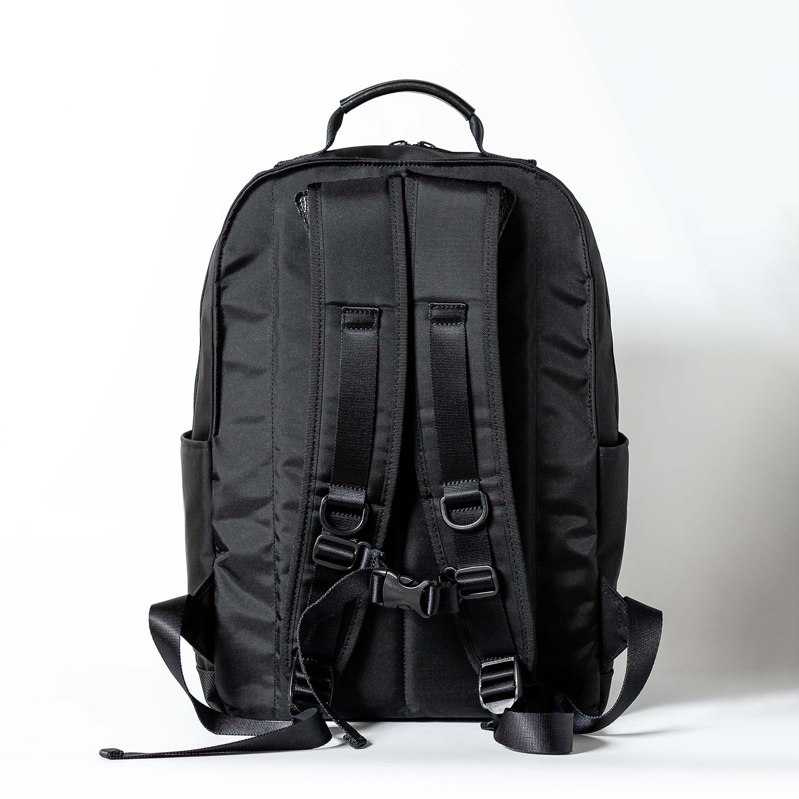 WONDER BAGGAGE-X-pac DAYPACK NEO