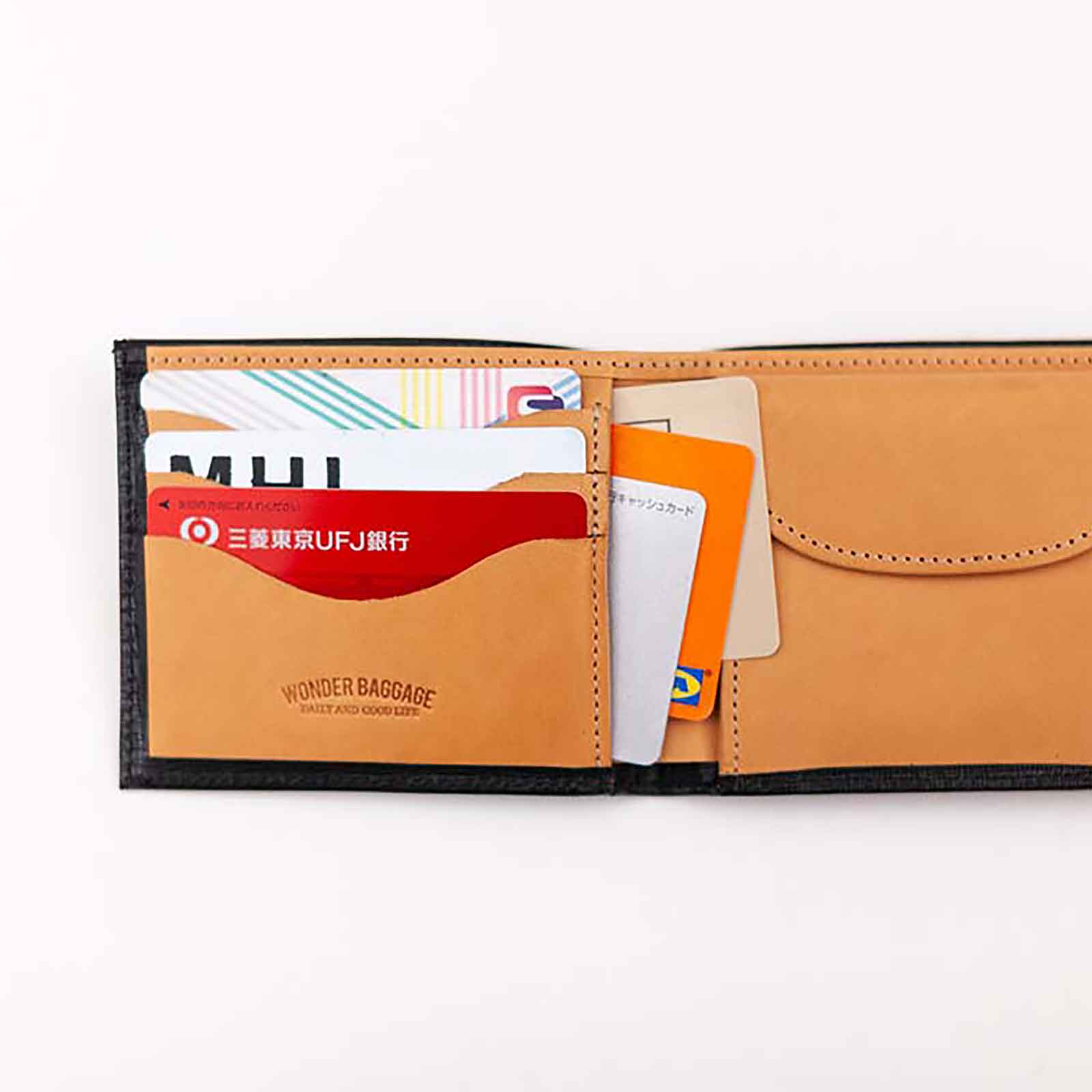 WONDER BAGGAGE-ワンダーバゲージ-二つ折り財布