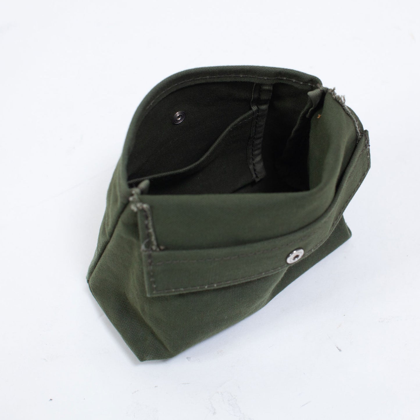 POUCH S